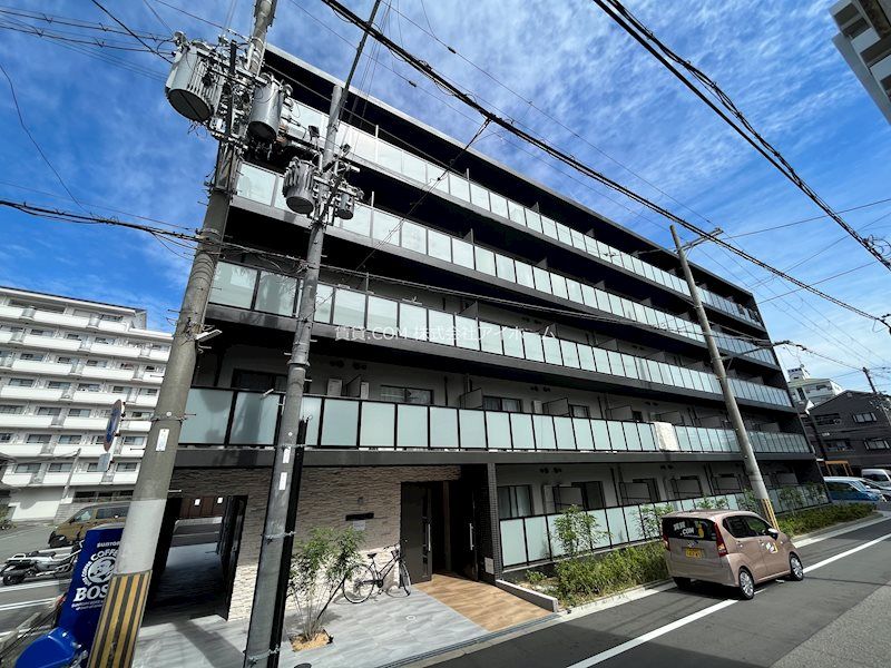 リヴィアス大阪EAST(旧:BADGE北巽)の外観画像