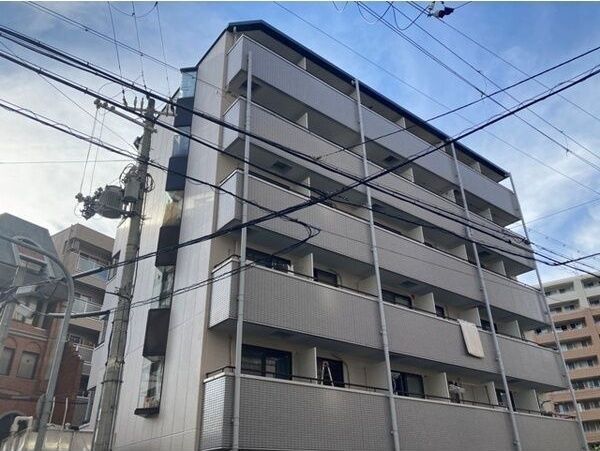 辰巳ハイツの外観画像