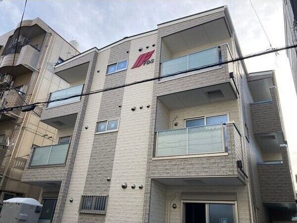 F asecia Nanaの外観画像