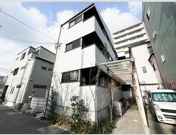 Cherry Blossom 市岡元町の外観画像
