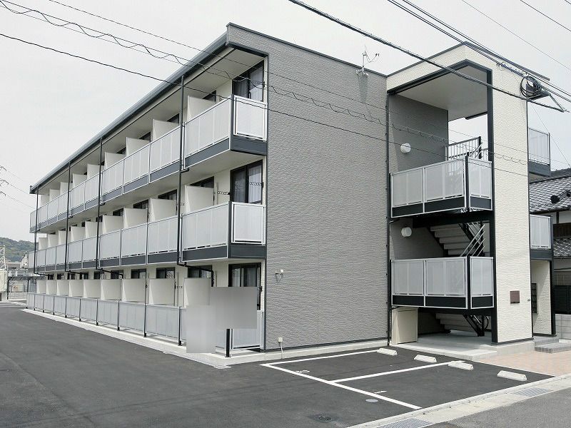 レオパレス雅の外観画像