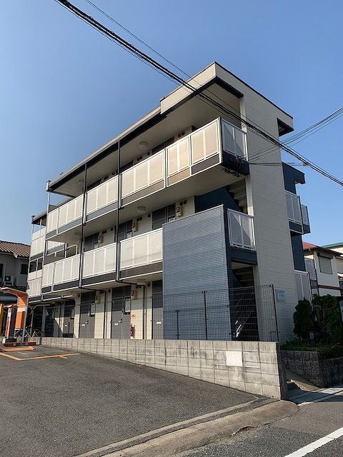 レオパレス甲子園の外観画像
