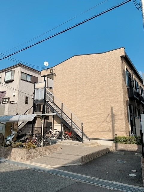 レオパレス甲子園高潮町IIの外観画像