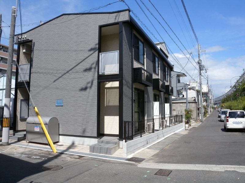 レオパレスプレミエ エトワールの外観画像