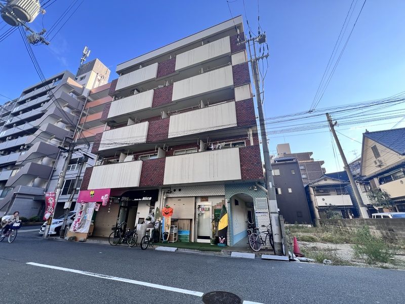 メゾン中央の外観画像