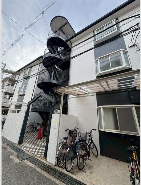 ゴールドクレストの外観画像