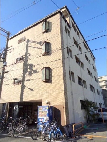 エレガンスハイツ湯里の外観画像