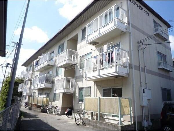 エステートピアウラタの外観画像