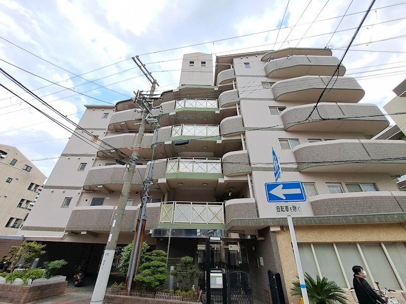 三福ロイヤルマンションの外観画像