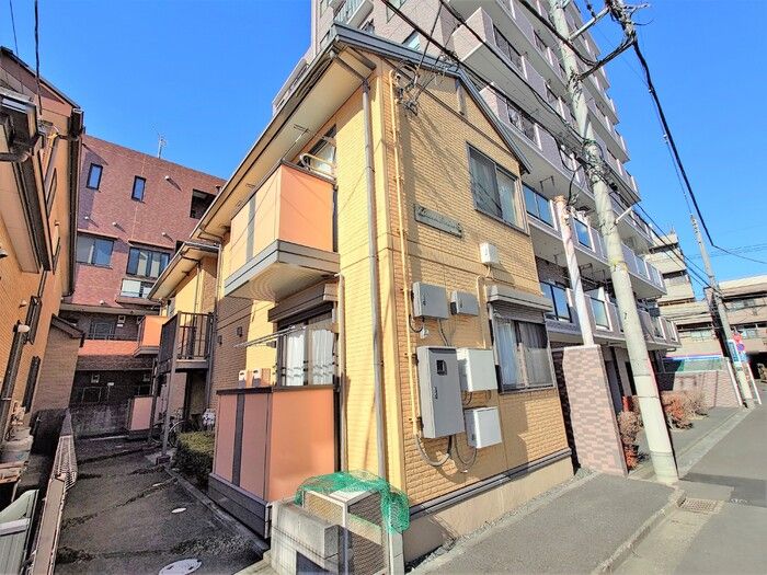 シャトードゥボヌールの外観画像