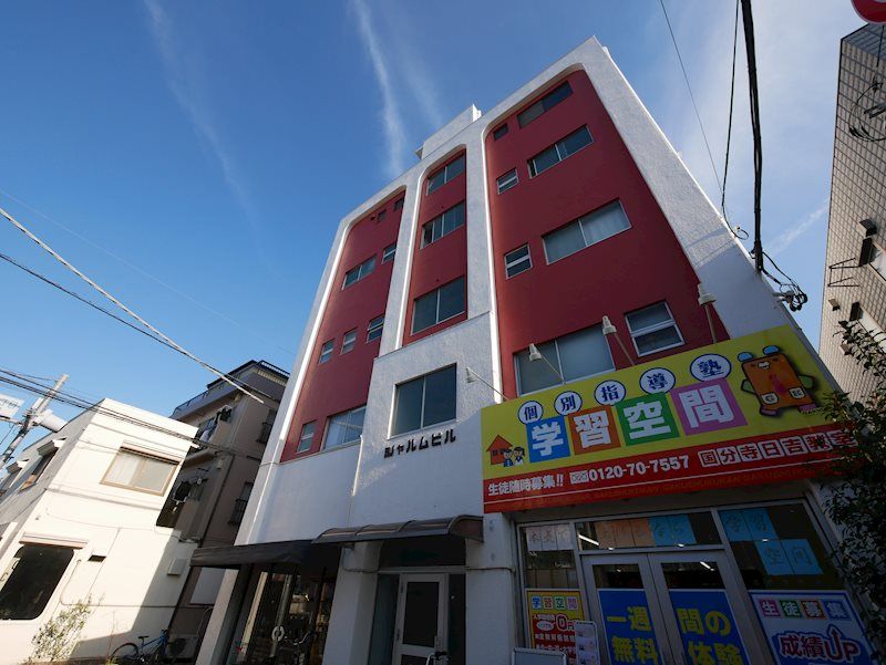 シャルムビルの外観画像
