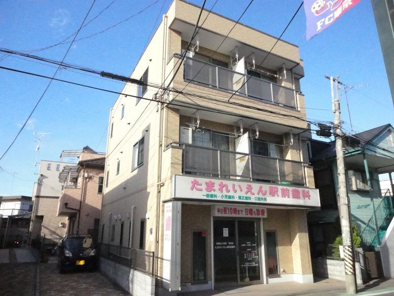 ラ・グロワールの外観画像