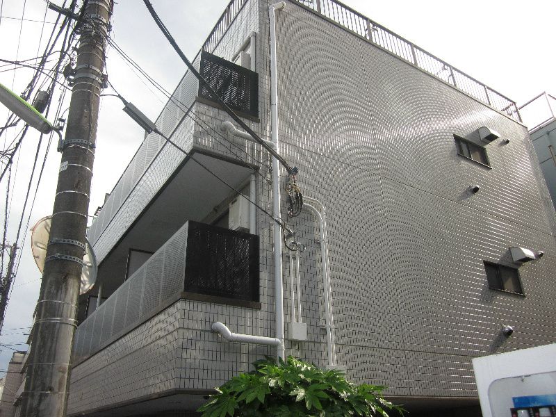 オクト明大前の外観画像