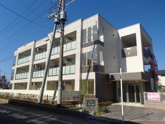 プレミアージュの外観画像