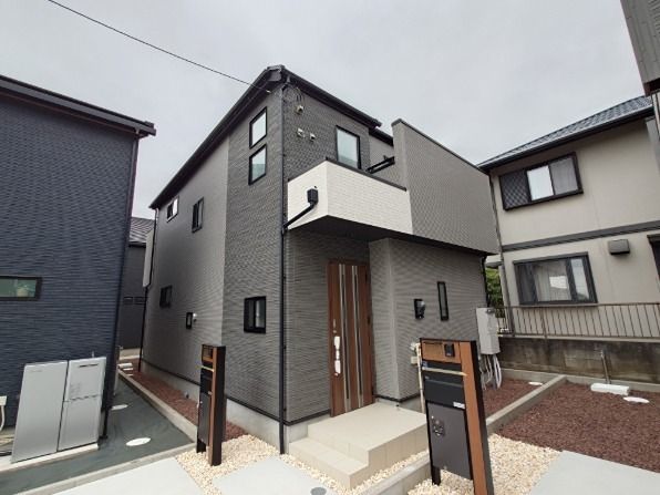 BLOOMING MAISON立川市西砂町2号棟の外観画像