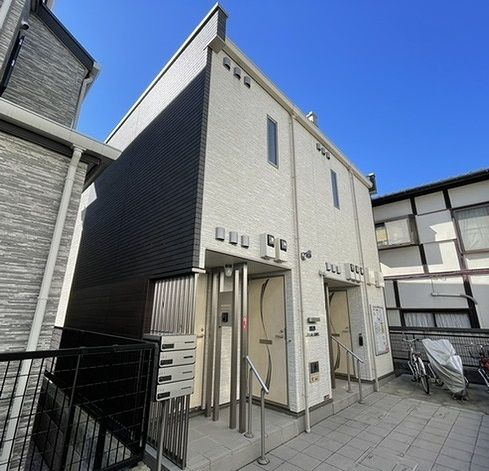 クレイノフトゥル方南町の外観画像