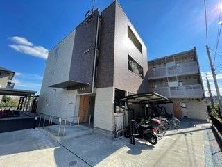 クレイノウィステリアの外観画像