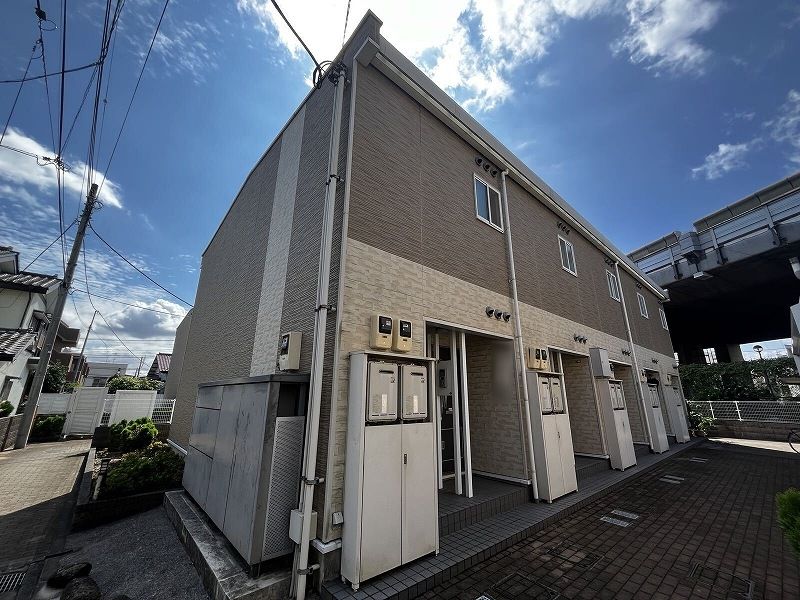 レオパレスシャンテBの外観画像