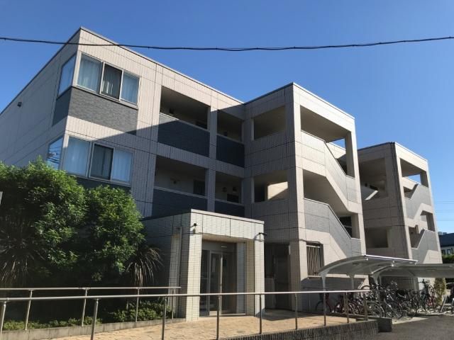 グランドパレスの外観画像