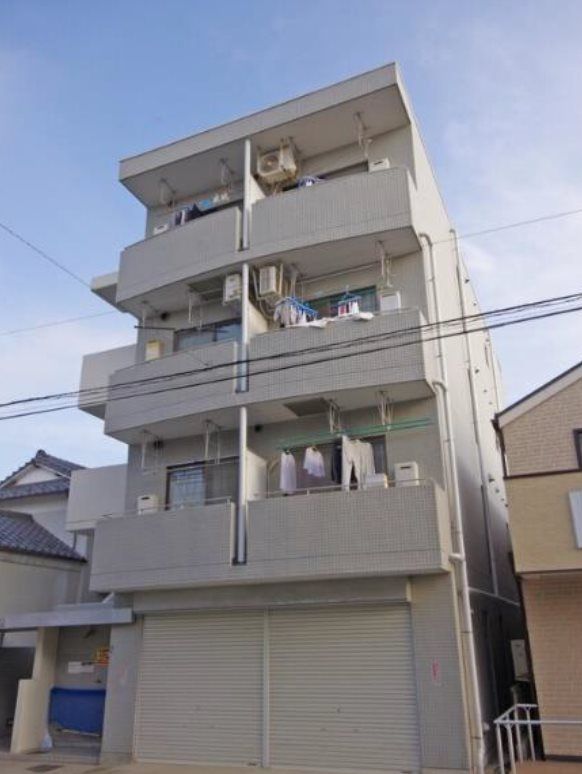 ヴァンハウス大口の外観画像