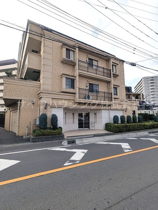 ヴェレーナ川口南鳩ヶ谷の外観画像