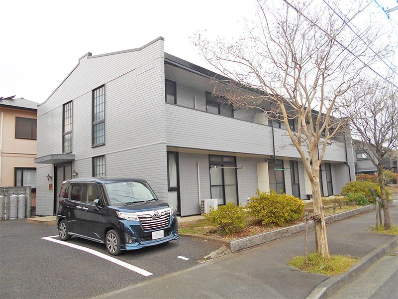 レオパレスピュアグリーンの外観画像