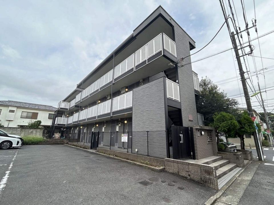 レオパレスEASTAGEIの外観画像