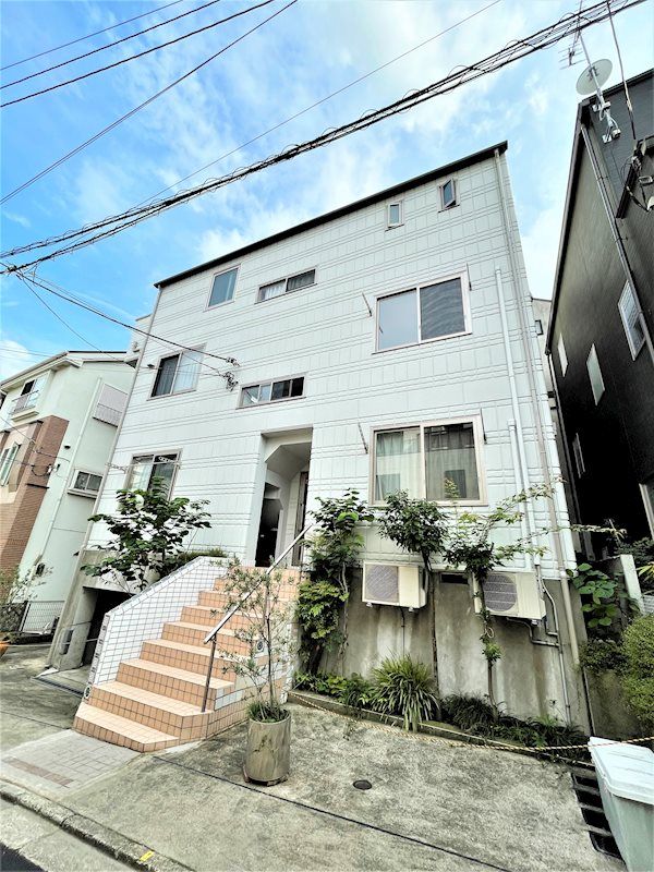 Y’s三田の外観画像
