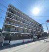 2人入居可能な1K 市川ファミリーマンションの外観画像