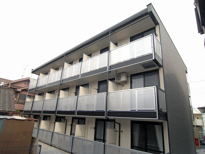 レオパレスキルシェンIIの外観画像