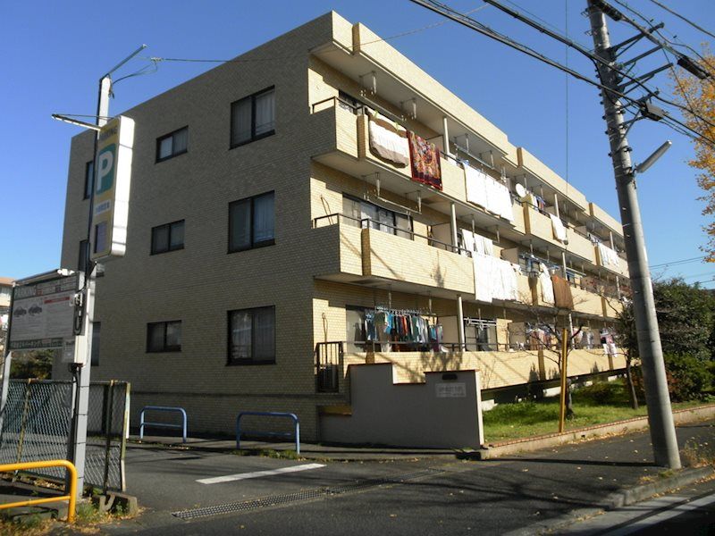 サンバレーフラッツの外観画像