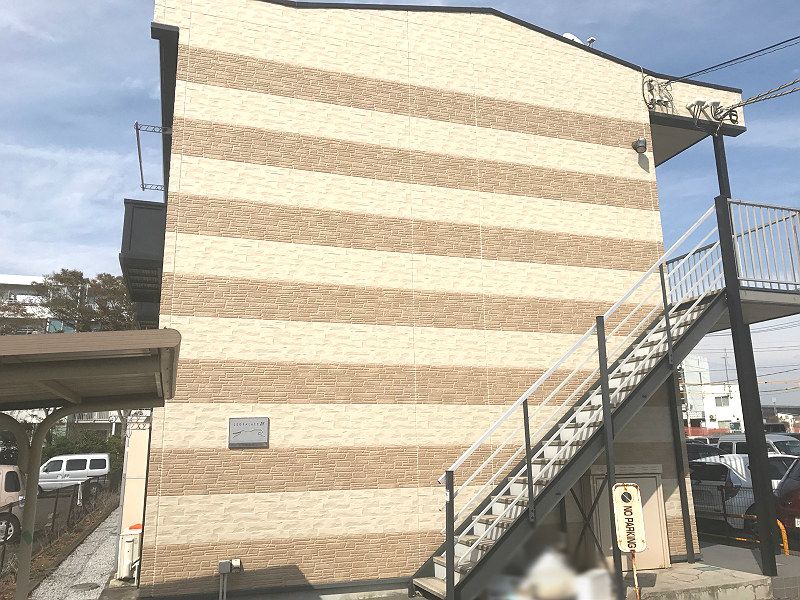 レオパレスみうらイチゴ駅の外観画像
