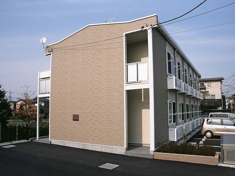 レオパレスたてかわの外観画像