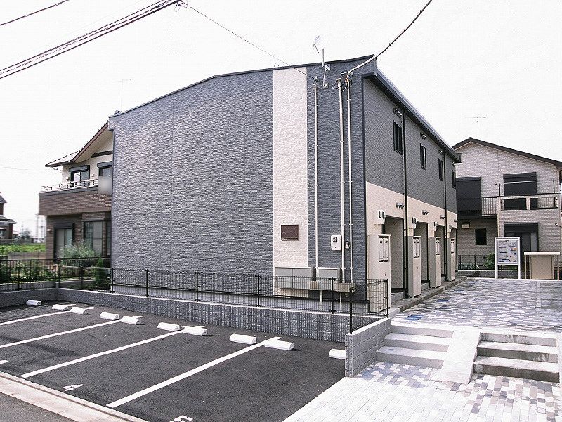 レオパレスプラージュの外観画像