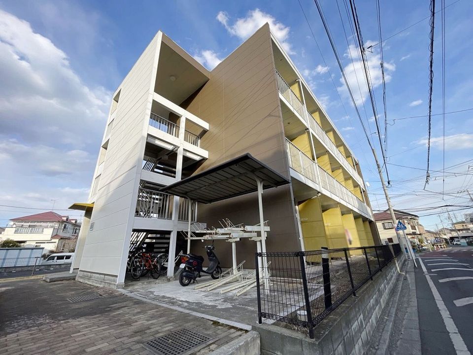 レオパレス光壱番館の外観画像