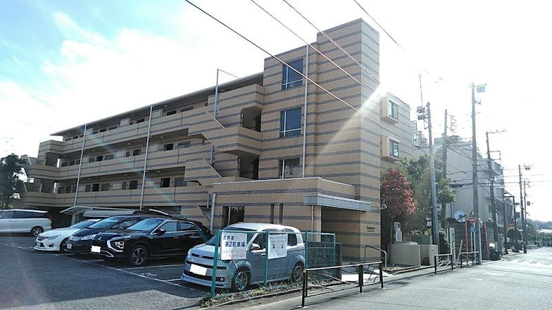 エマーレ新川崎の外観画像