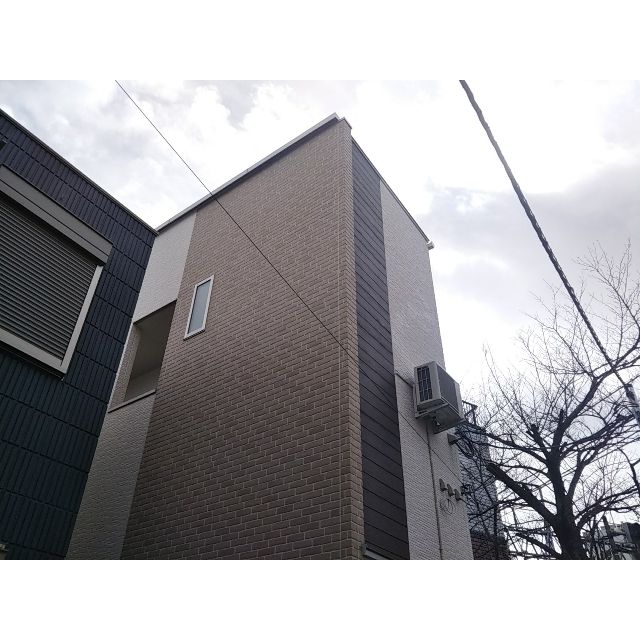 スカイブルー北千住の外観画像