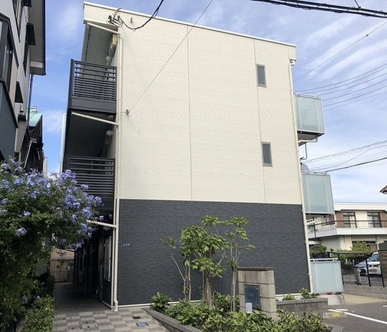 レオネクストリッカティルの外観画像