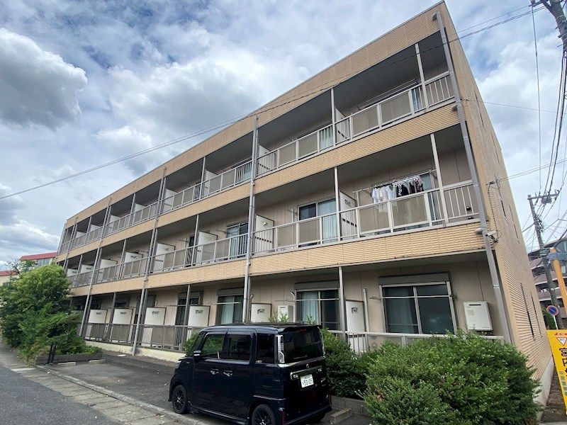 アンプルールフェール宮内の外観画像