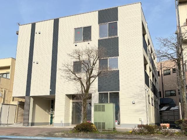 アベリア コンフェッティの外観画像