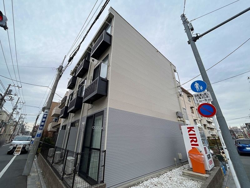 レオパレスポラリスの外観画像