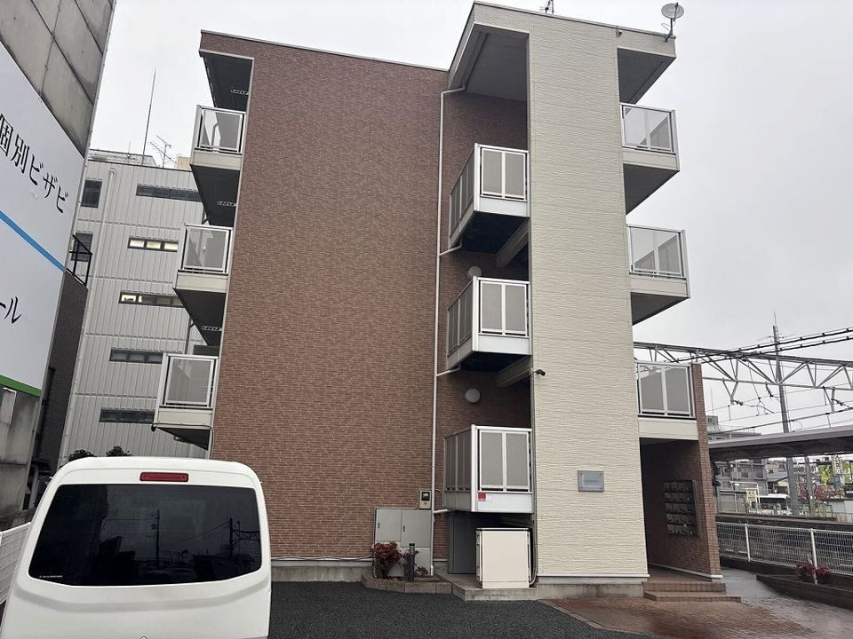 レオパレスフィエスタY102の外観画像