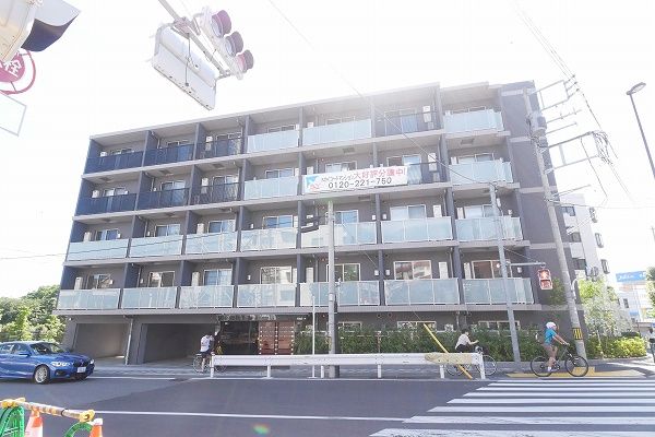 スカイコート成城学園前の外観画像