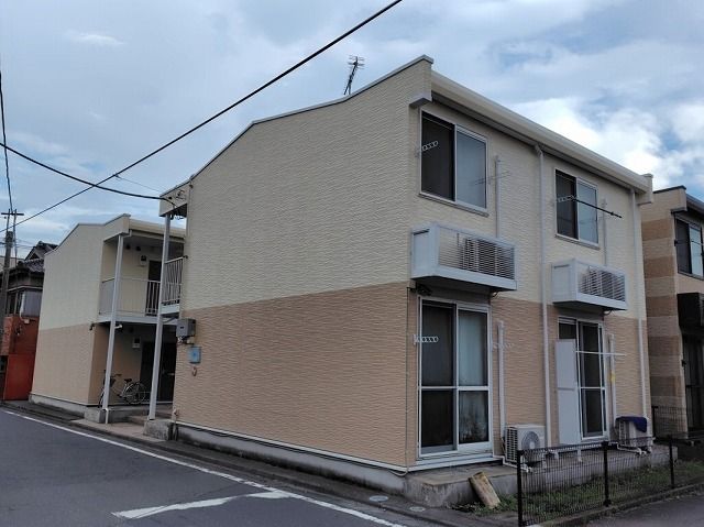 レオパレス一本杉IIの外観画像