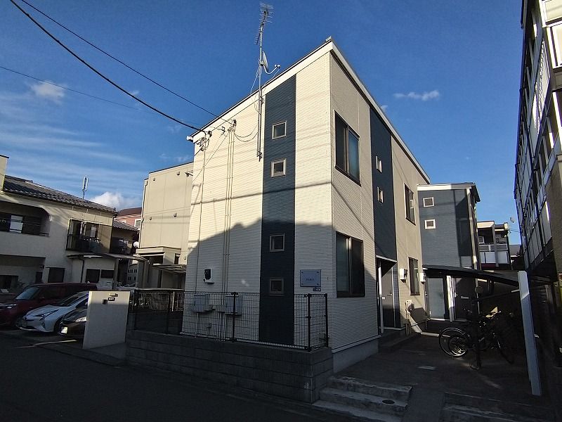 レオネクストPIMAの外観画像