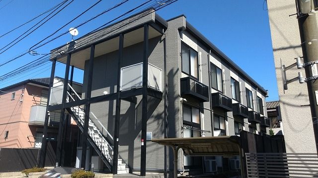 レオパレスウインドコートの外観画像
