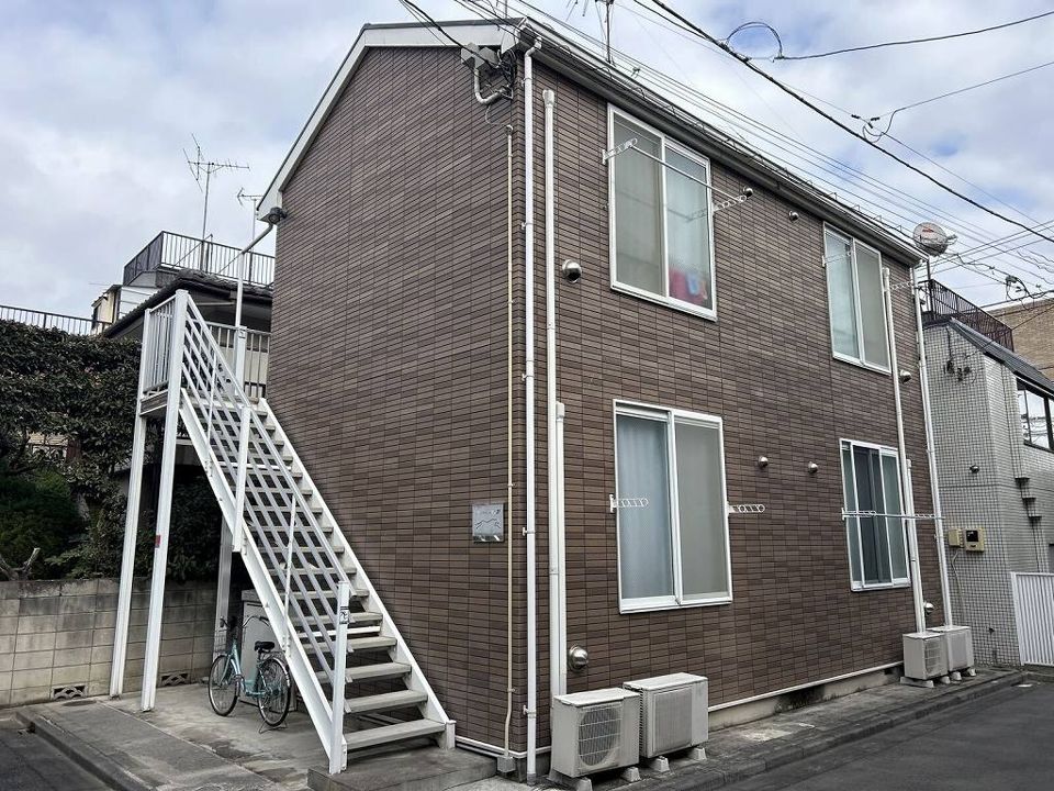 レオパレスKAORUの外観画像