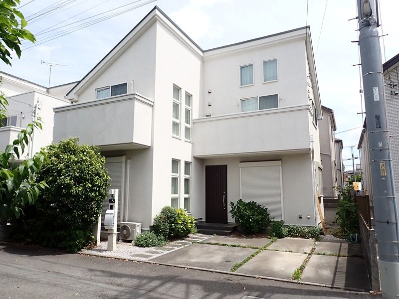 昭島市緑町2丁目戸建貸家の外観画像