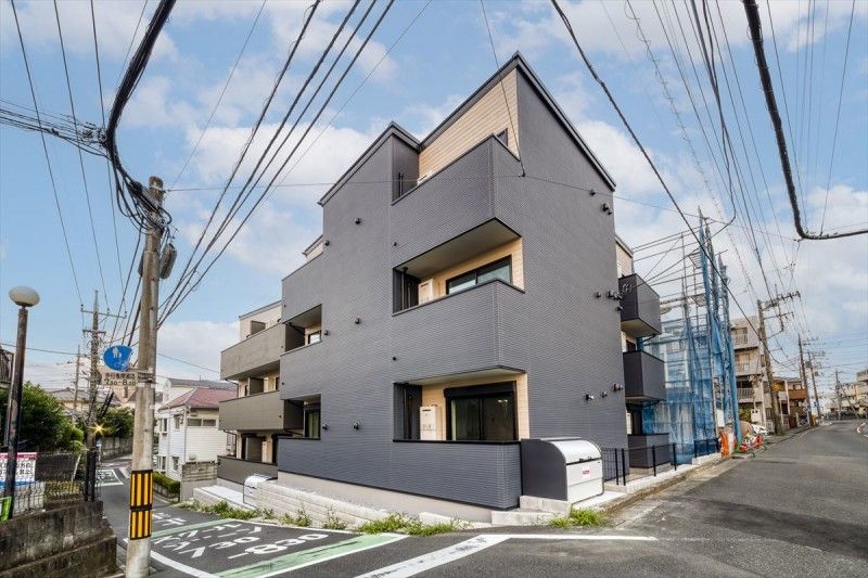 CRASTINE西堀8丁目Bの外観画像