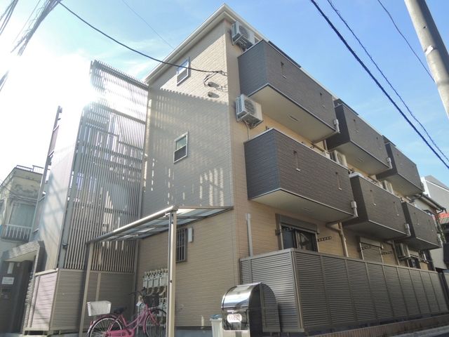 シャトレバレ町屋の外観画像
